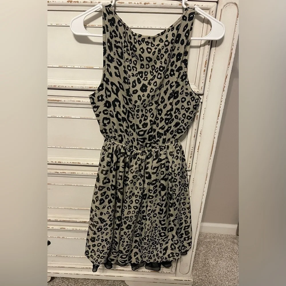 American Rag Cie Leopard Dress - Picture 3 of 4